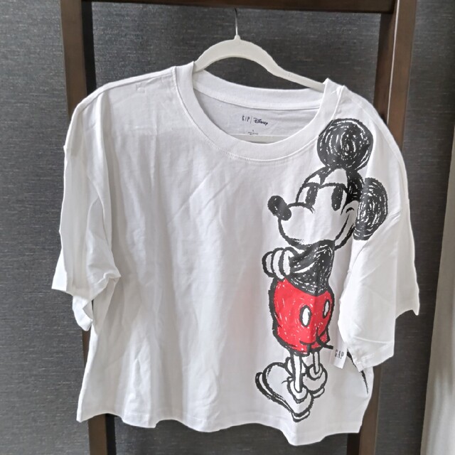 GAP(ギャップ)のGAPのＬサイズのTシャツ レディースのトップス(Tシャツ(半袖/袖なし))の商品写真