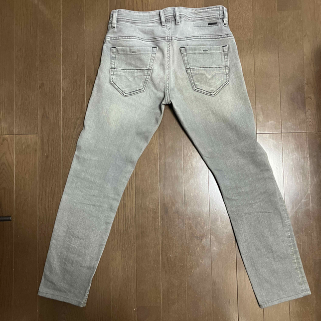 DIESEL THOMMER 084JT デニムパンツ グレー | hartwellspremium.com