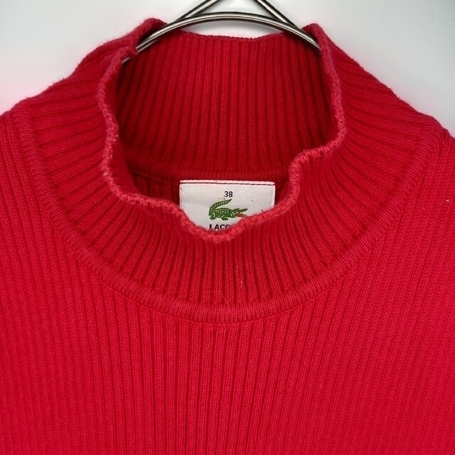 LACOSTE(ラコステ)のラコステ　ハイネック　ニットトップ　刺繍ロゴ　ユーロ古着　レッド　38サイズ レディースのトップス(ニット/セーター)の商品写真