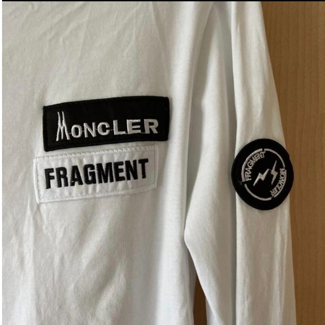MONCLER(モンクレール)のモンクレール　メンズ　カットソー メンズのトップス(Tシャツ/カットソー(半袖/袖なし))の商品写真