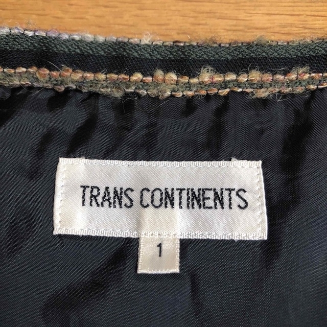 TRANS CONTINENTS(トランスコンチネンツ)のTRANS CONTINENTS ひざ丈 レディースのスカート(ひざ丈スカート)の商品写真