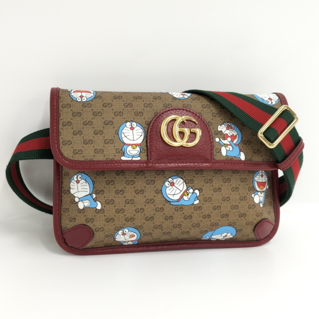 Gucci - GUCCI ベルトバッグ ボディバッグ ドラえもん コラボ GG