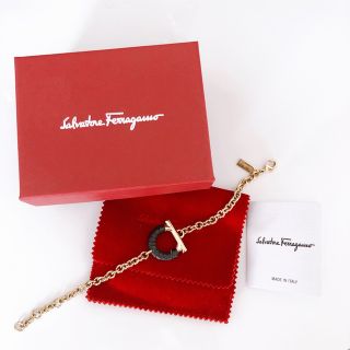 サルヴァトーレフェラガモ(Salvatore Ferragamo)のフェラガモ  ブレスレット(ブレスレット/バングル)