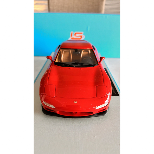 マツダRX7 1994 red 1/18  LS COLLECTIBLES