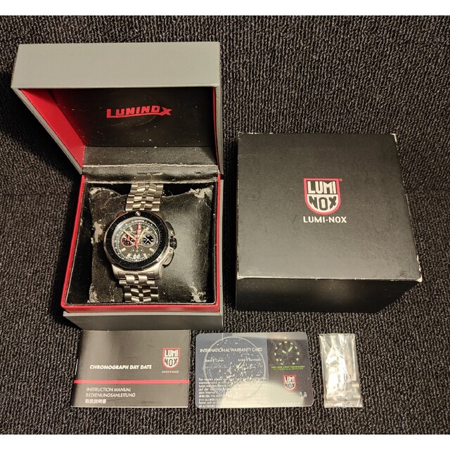 Luminox(ルミノックス)の美品　ルミノックス　ラプター　チタン製　F-22　100本限定モデル メンズの時計(腕時計(アナログ))の商品写真