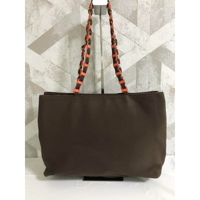 Salvatore Ferragamo - 【良品】フェラガモ AU‐21 8230 ヴァラ トート