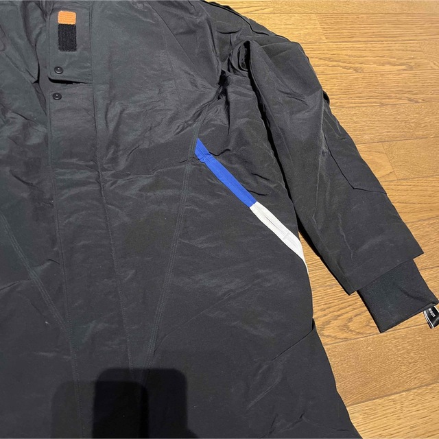 【未使用に近い】ダウンジャケット　メンズL メンズのジャケット/アウター(ダウンジャケット)の商品写真