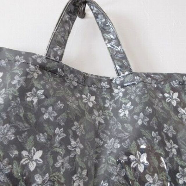 CLANE(クラネ)のCLANE HOMMEクラネオム VINIL FLOWER BAG メンズのバッグ(その他)の商品写真