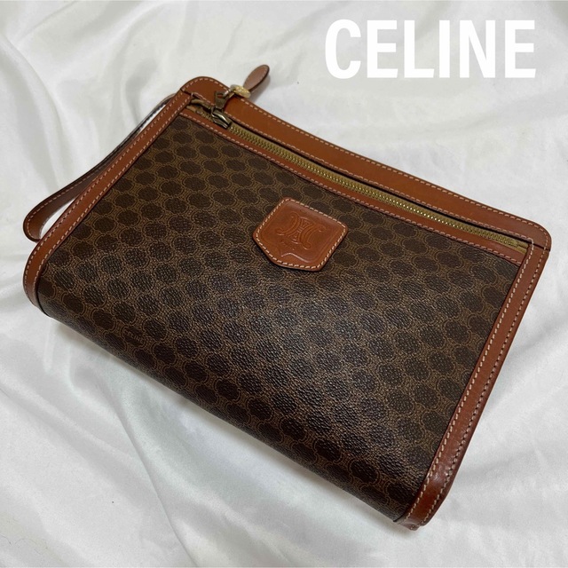 セリーヌ　CELINE クラッチバッグ　セカンドバッグ　マカダム　トリオンフ約6cm重さ