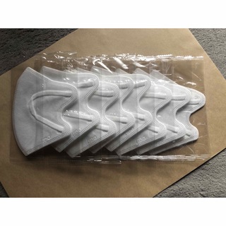 SPUN MASK 立体型 ホワイト個包装8枚(日用品/生活雑貨)