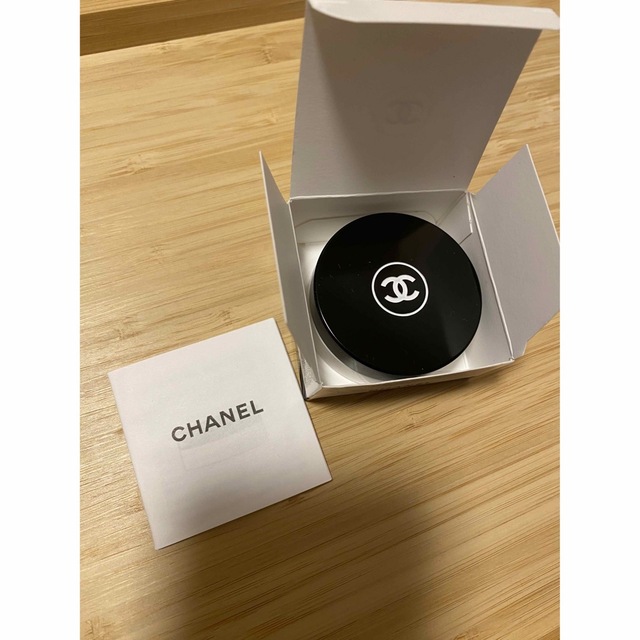 CHANEL(シャネル)のCHANEL リップバーム コスメ/美容のスキンケア/基礎化粧品(リップケア/リップクリーム)の商品写真