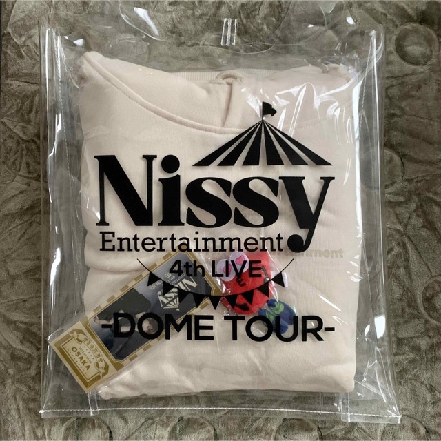 Nissy プレミアムシート オリジナルグッズの通販 by ( ◠‿◠ )｜ラクマ