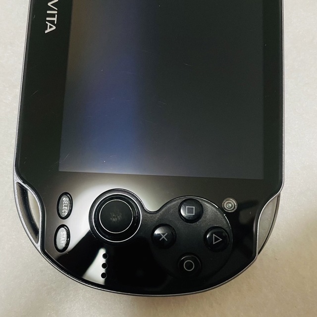 PlayStation Vita(プレイステーションヴィータ)のPS Vita PCH-1000 ZA01 クリスタルブラック 動作良好 エンタメ/ホビーのゲームソフト/ゲーム機本体(家庭用ゲーム機本体)の商品写真