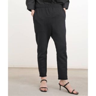 アパルトモンドゥーズィエムクラス(L'Appartement DEUXIEME CLASSE)のL'Appartement Sarrouel Sweat Pantsブラック38(カジュアルパンツ)