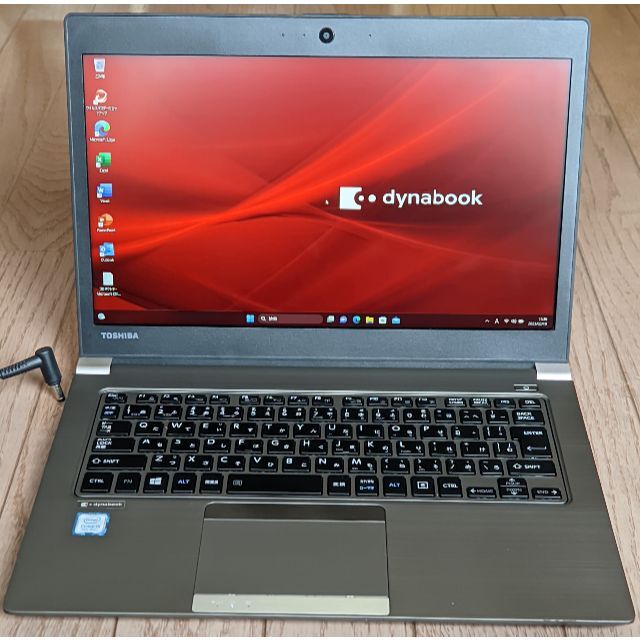 激安挑戦中激安挑戦中美品 東芝 I5-8250u FHD 16G 256G 軽型 Office