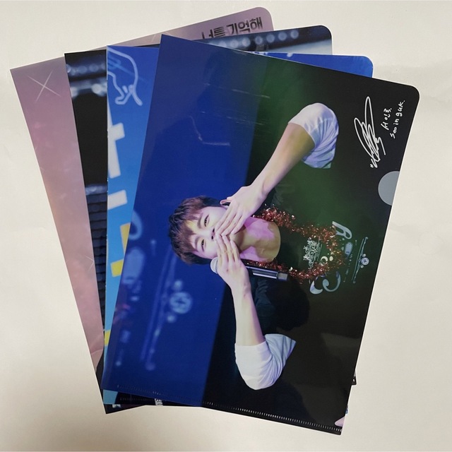 ☆新品☆ソイングク 写真集「S:ing」&クリアファイル(4種類)&うちわ