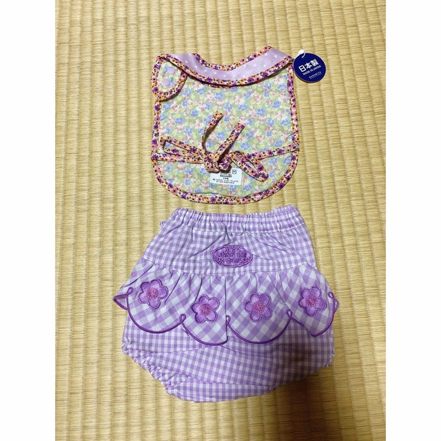 ANNA SUI mini(アナスイミニ)のANNA SUI mini スタイ　ブルマ キッズ/ベビー/マタニティのこども用ファッション小物(ベビースタイ/よだれかけ)の商品写真