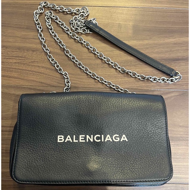 BALENCIAGA  チェーンウォレットバッグ