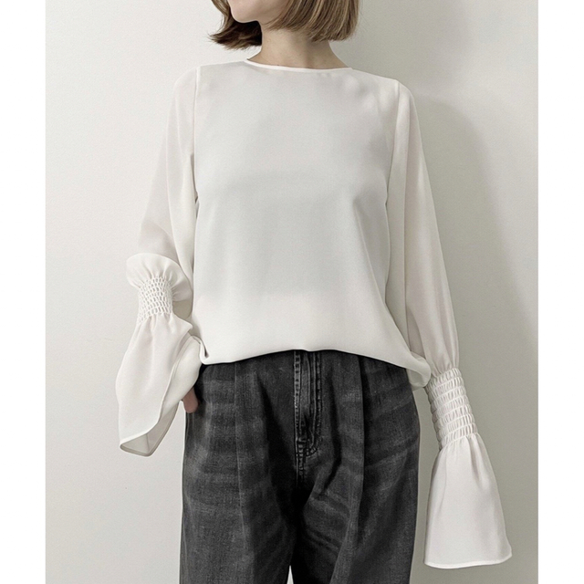 L'Appartemen Shirring Blouse ホワイト