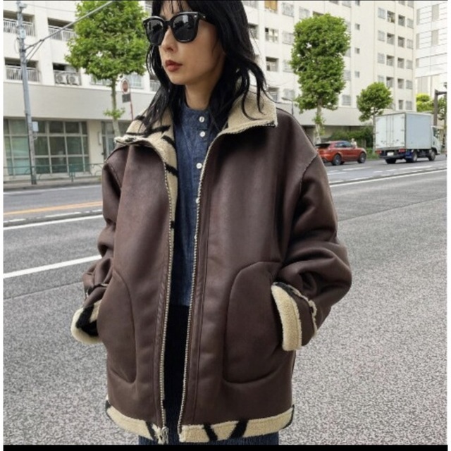 Ameri VINTAGE(アメリヴィンテージ)の2WAY REVERSIBLE BOA JACKET レディースのジャケット/アウター(ブルゾン)の商品写真