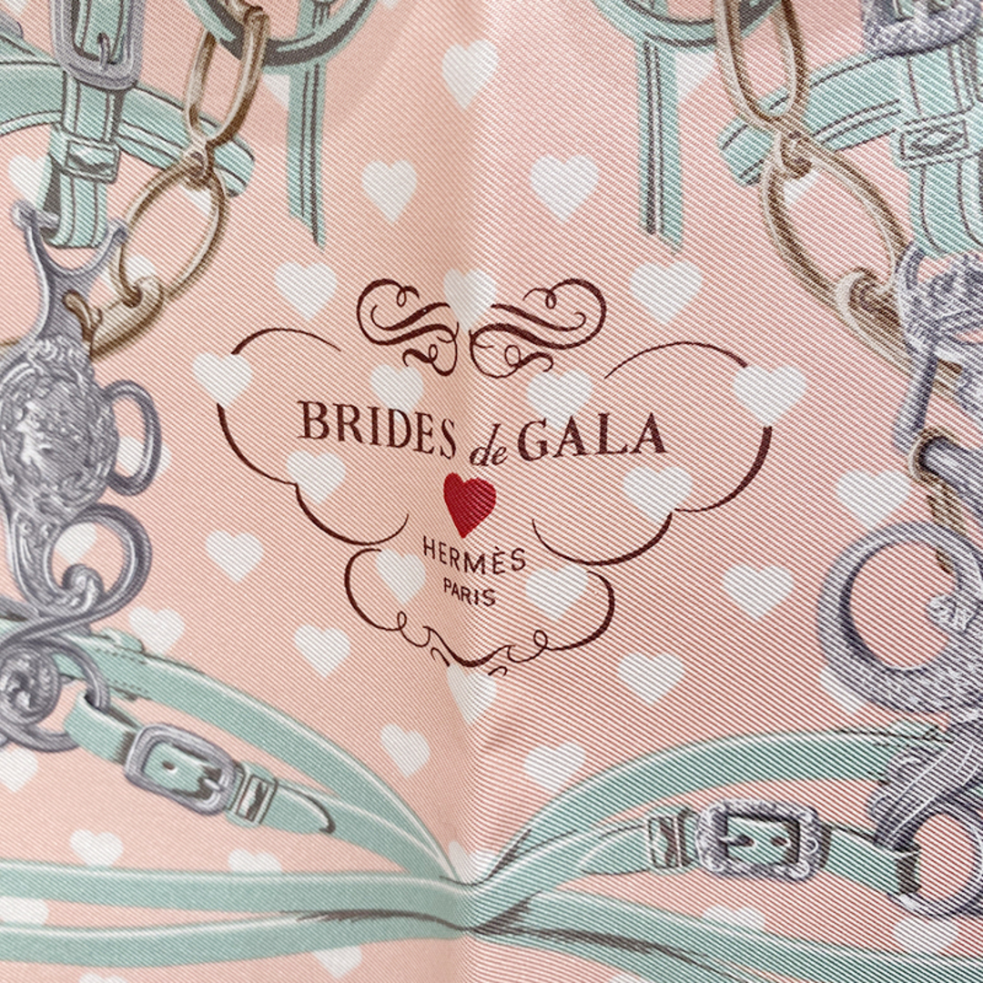 エルメススカーフ　カレ45　Brides de Gala Love　aq8299