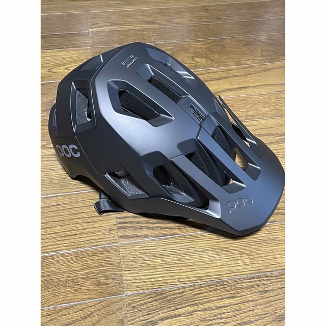 POC(ポック)のPOC Kortal ヘルメット　L（59〜62） スポーツ/アウトドアの自転車(ウエア)の商品写真