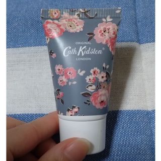 キャスキッドソン(Cath Kidston)のキャスキッドソン　ハンドクリーム　ブロッサムの香り　30ml(ハンドクリーム)