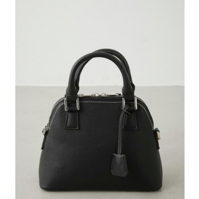 AZUL by moussy(アズールバイマウジー)のDOUBLE ZIPPER HAND BAG/ダブルジッパーハンドバッグ レディースのバッグ(ハンドバッグ)の商品写真