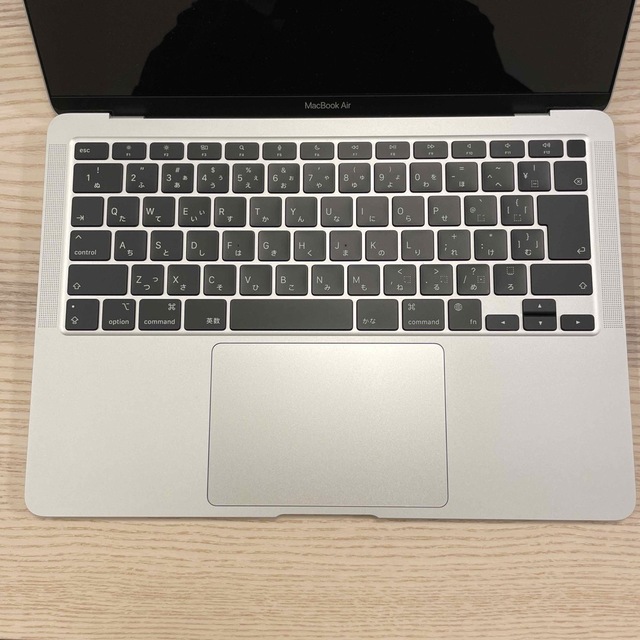 Apple(アップル)のMacBook Air M1 13インチ256GB SSD スマホ/家電/カメラのPC/タブレット(ノートPC)の商品写真