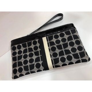 ケイトスペードニューヨーク(kate spade new york)の▽ケイトスペード　クラシックノエル　リストレット(ポーチ)