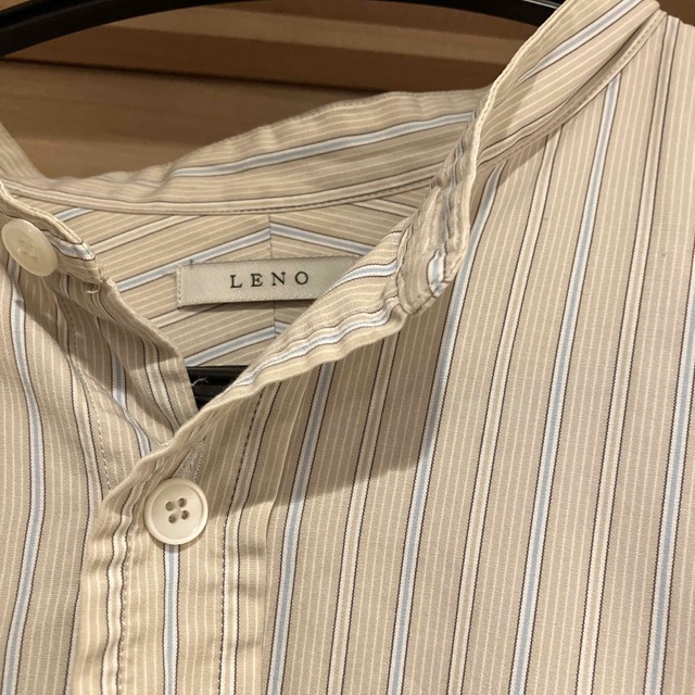 COMOLI(コモリ)のLENO ストライプシャツ　 レディースのトップス(シャツ/ブラウス(長袖/七分))の商品写真