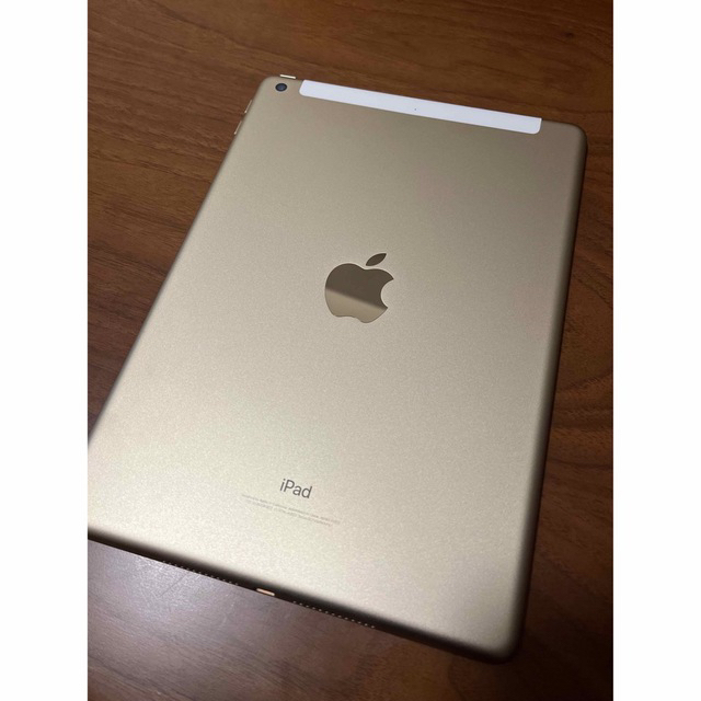 Apple iPad 第5世代　ゴールド ジャンク