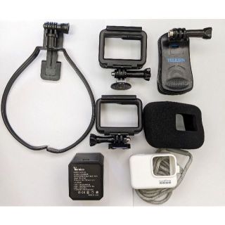 ゴープロ(GoPro)の【値下げしました】GoPro HERO7 BLACK 　アクセサリー色々付属(ビデオカメラ)