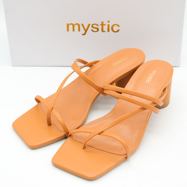 mystic(ミスティック)のミスティック トングヒールサンダル 美品 スクエアトゥ ミュール シューズ シンプル ブランド 靴 レディース 37サイズ オレンジ mystic レディースの靴/シューズ(サンダル)の商品写真