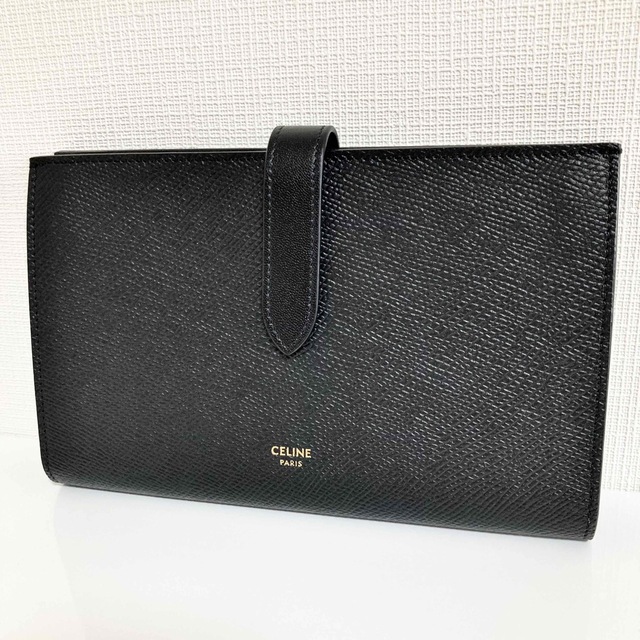 celine - CELINE セリーヌ ラージ ストラップ 長財布 ブラック 黒 新品