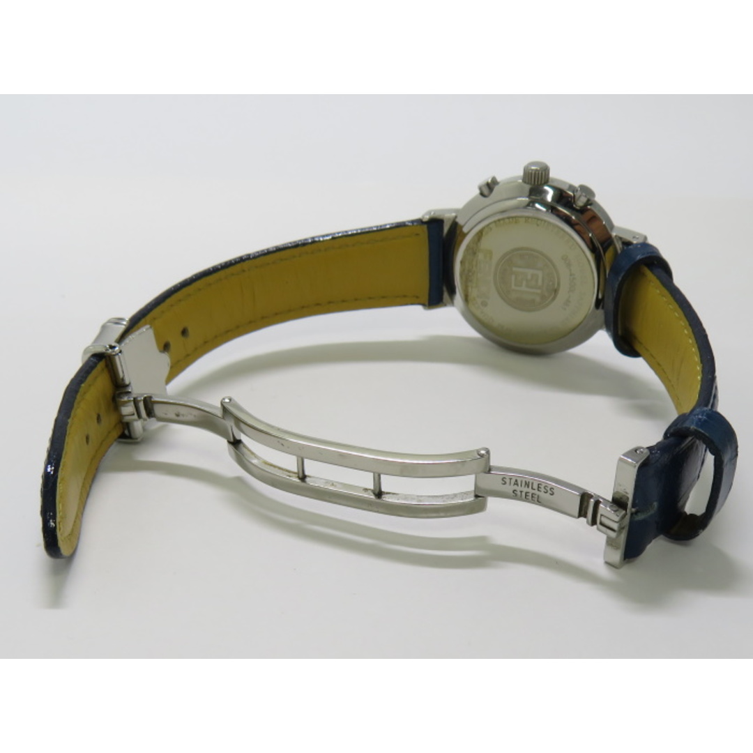 FENDI - FENDI 腕時計 クロノグラフ クオーツ 革ベルト ネイビー FENDI - FENDI 腕時計 クロノグラフ クオーツ 革ベルト ネイビー