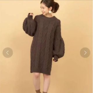 セール！新品未使用♡ニットワンピース フーズフーチコ