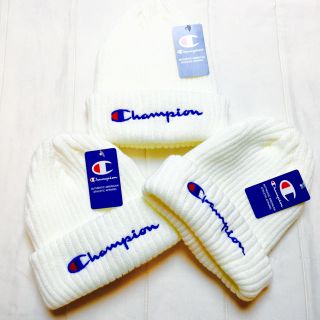 チャンピオン(Champion)の新品未使用‼️⭐️ チャンピオン ニット帽 オフホワイト(ニット帽/ビーニー)