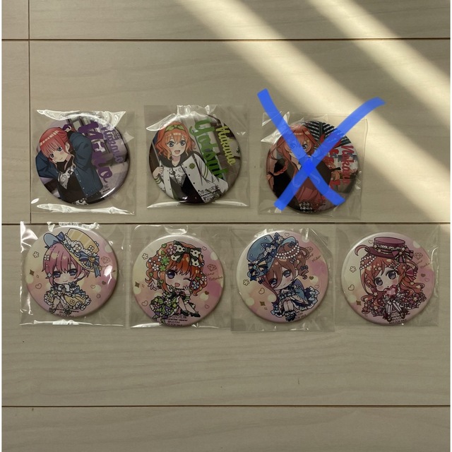 (非売品)五等分の花嫁 コラボアパレル特典 缶バッジ | フリマアプリ ラクマ