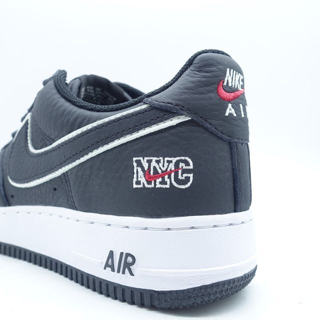 NIKE(ナイキ)のNIKE 2016 AIR FORCE 1 LOW RETRO NYC  メンズの靴/シューズ(スニーカー)の商品写真