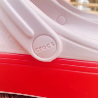 クロックス(crocs)のチャームをお付けしました☆クロックス厚底タイプ　24サイズ(サンダル)