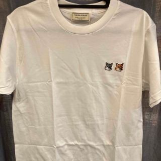 メゾンキツネ(MAISON KITSUNE')のメゾンキツネ　Tシャツ　カットソー　Mサイズ　ホワイト(Tシャツ/カットソー(半袖/袖なし))