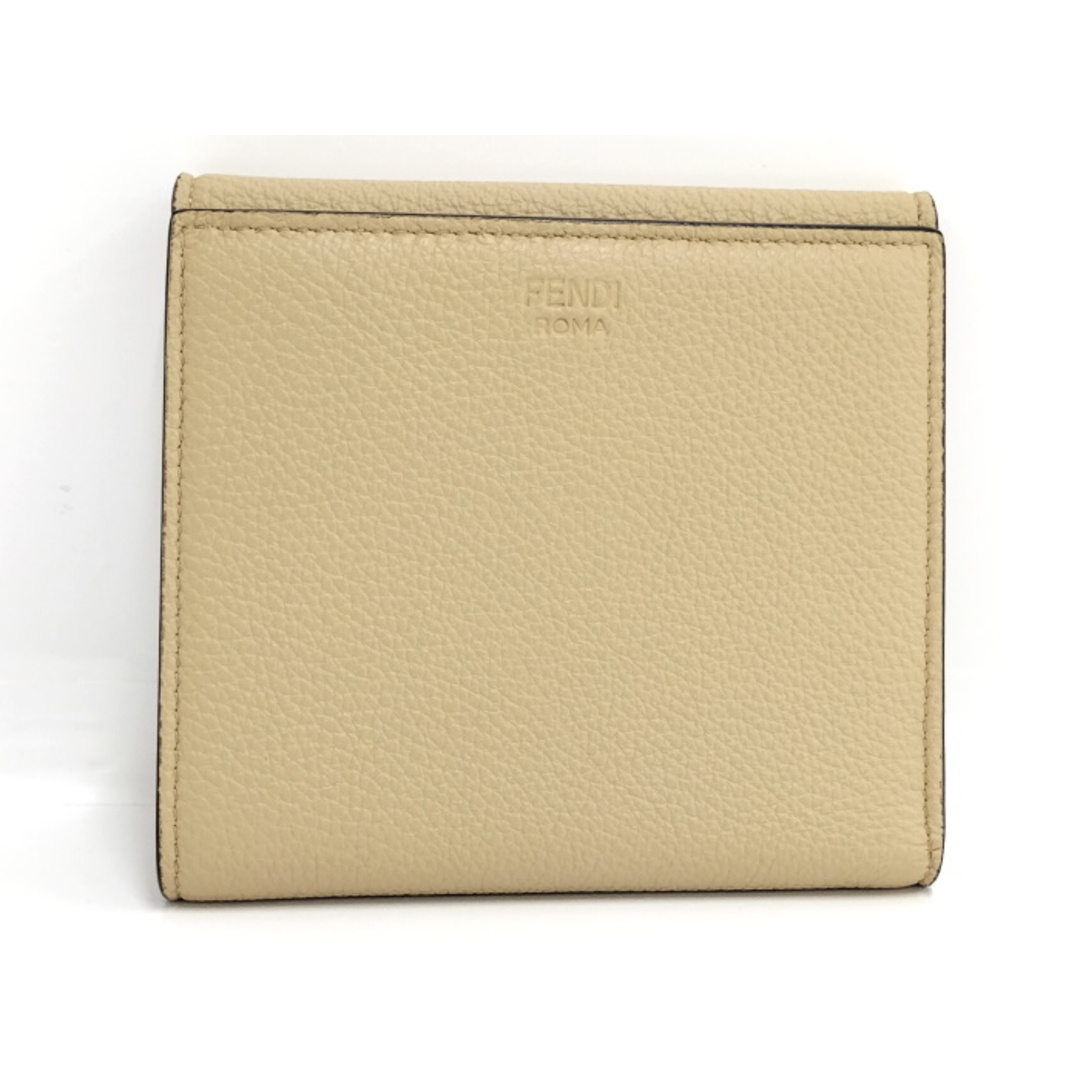 FENDI - FENDI ピーカブー セレリア フォールド ウォレット 二 FENDI - FENDI ピーカブー セレリア フォールド ウォレット 二
