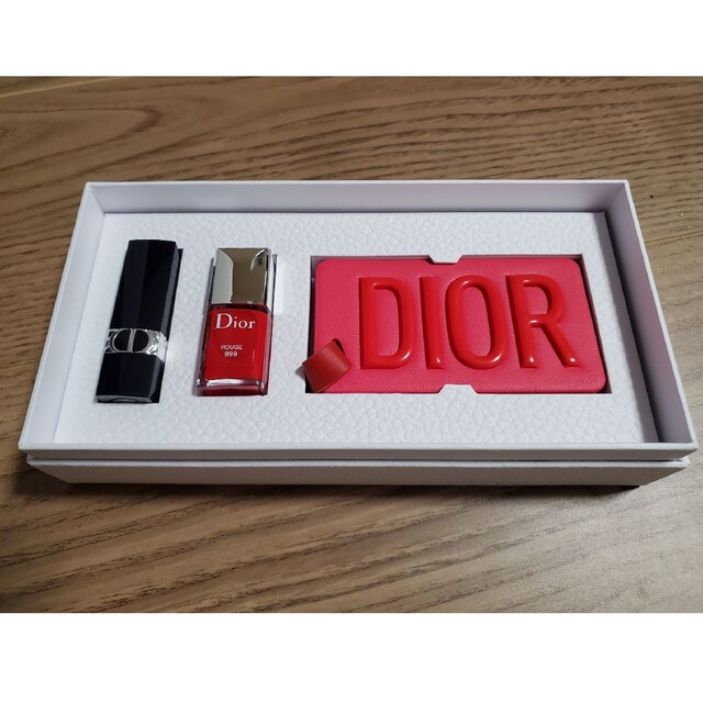 Dior(ディオール)のDior プラチナ会員限定ギフト コスメ/美容のベースメイク/化粧品(口紅)の商品写真