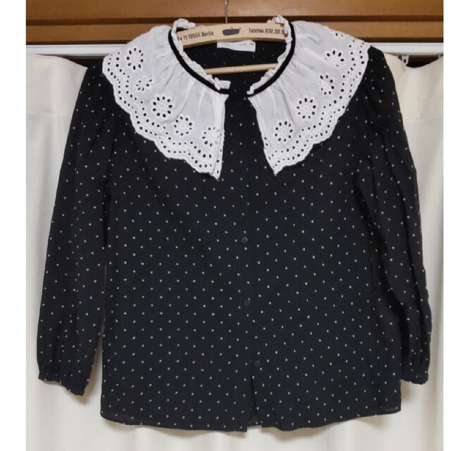 ZARA KIDS(ザラキッズ)のフリルブラウス　ザラキッズ１６４センチ キッズ/ベビー/マタニティのキッズ服女の子用(90cm~)(ブラウス)の商品写真