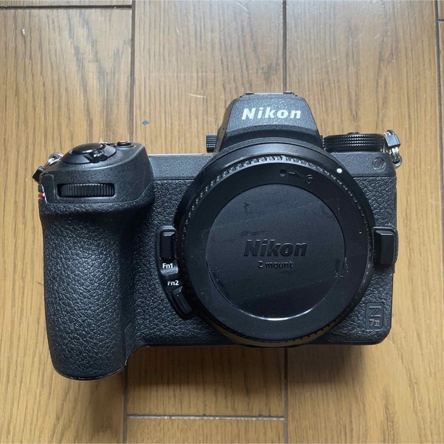 ミラーレス一眼美品 Nikon Z7Ⅱ ボディ