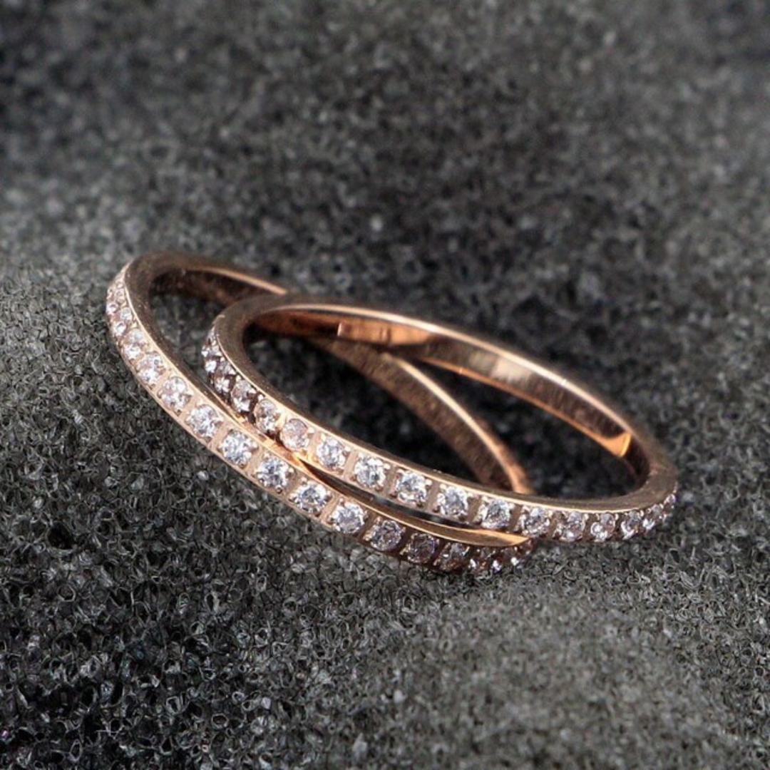 (711) czダイヤモンド 1mm フルエタニティ サージカルステンレス 指輪 レディースのアクセサリー(リング(指輪))の商品写真