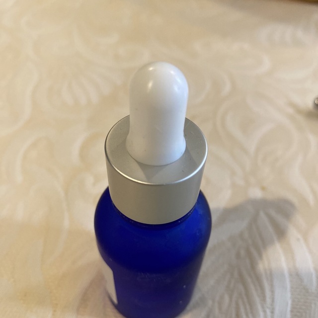 TAKAMI(タカミ)のタカミスキンピール　空き瓶　30ml コスメ/美容のスキンケア/基礎化粧品(美容液)の商品写真