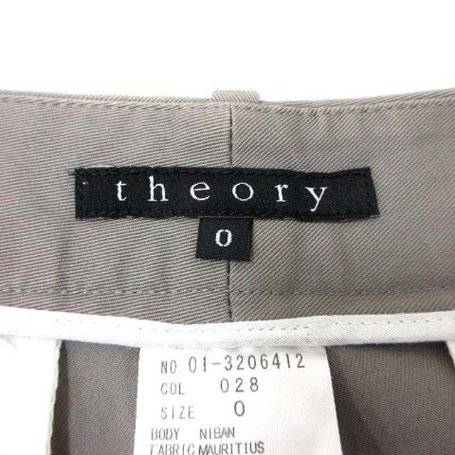 theory(セオリー)のセオリー theory ショートパンツ 0 ベージュ /YK レディースのパンツ(ショートパンツ)の商品写真