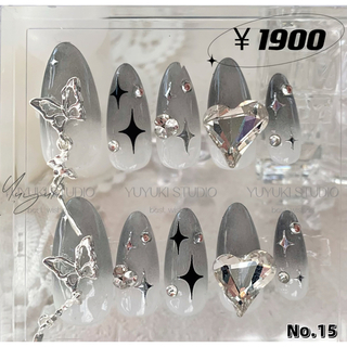 ネイルチップオーダー  星  y2k 韓国 量産型 地雷系 グラデーション　蝶々